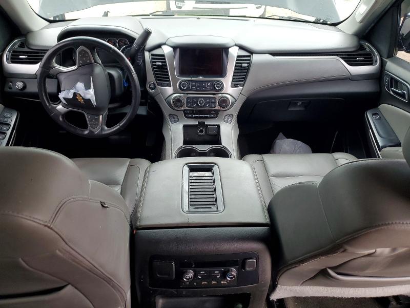 Photo 8 from auction – 2017 CHEVROLET SUBURBAN with VIN 1GNSCHKC0HR249337