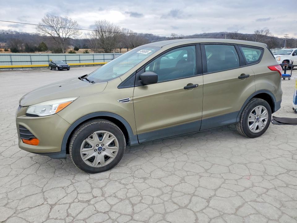 FORD ESCAPE S 2013 with VIN 1FMCU0F74DUC31810 - Photo from auction