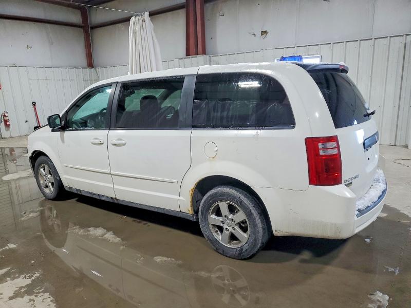Photo 2 from auction – 2010 DODGE GRAND CARA with VIN 2D4RN4DE2AR380166