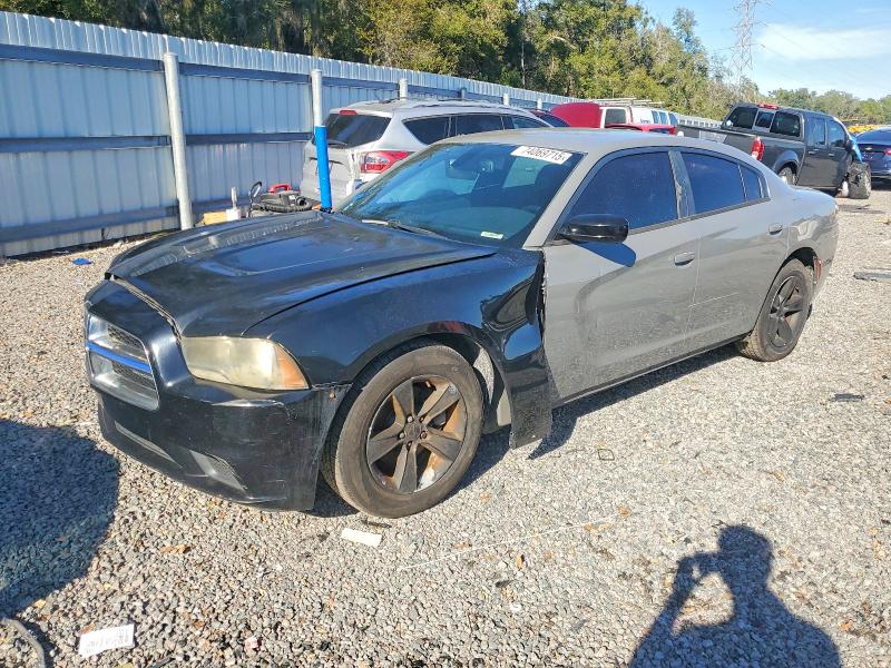 DODGE CHARGER 2017 with VIN 2C3CDXHG8HH587894 - Photo from auction