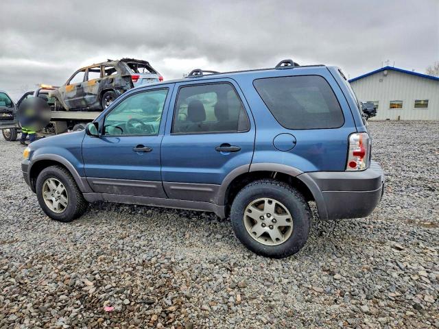 Photo 2 from auction – 2005 FORD ESCAPE XLT with VIN 1FMYU93185KC22213