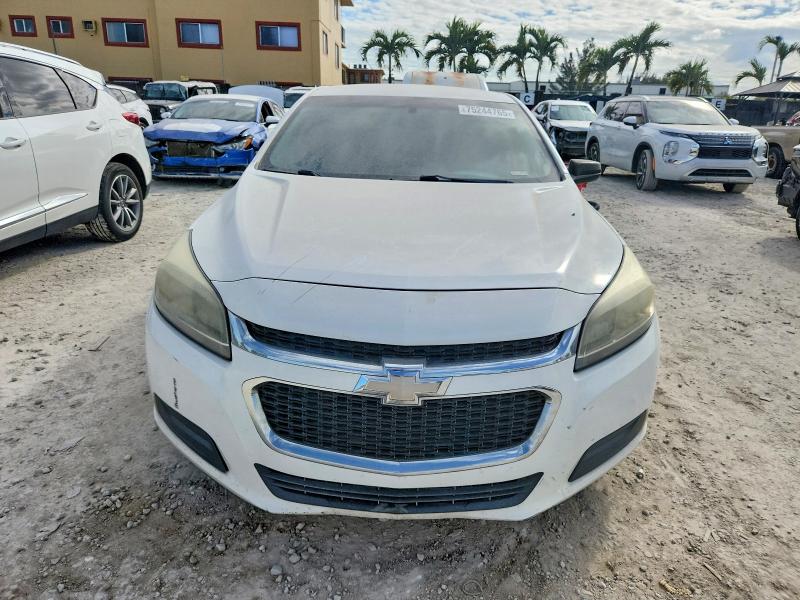 Photo 5 from auction – 2015 CHEVROLET MALIBU LS with VIN 1G11B5SLXFF214219