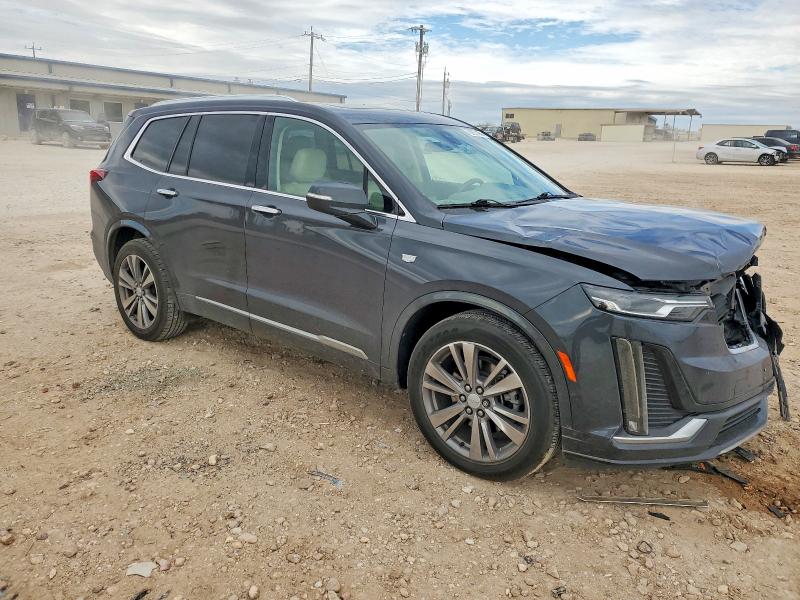 Photo 4 from auction – 2021 CADILLAC XT6 with VIN 1GYKPCRSXMZ227573