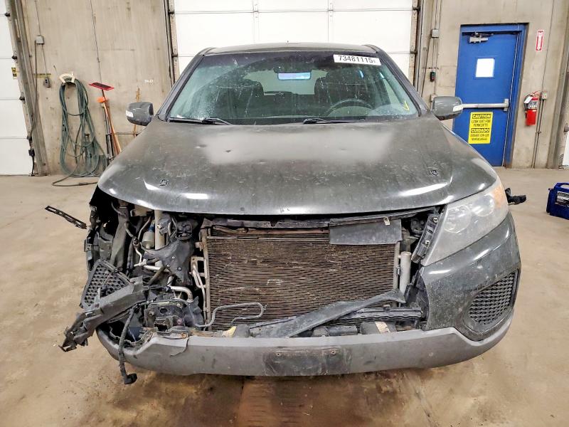Photo 5 from auction – 2011 KIA SORENTO BA with VIN 5XYKTCA14BG098312