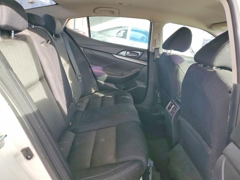 Photo 10 from auction – 2017 NISS MAXIMA with VIN 1N4AA6AP1HC457660