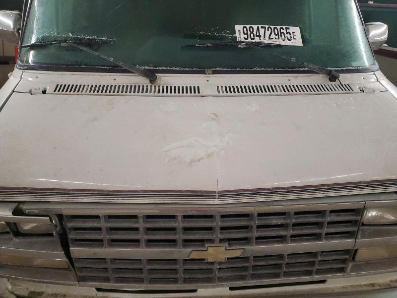 Photo 12 from auction – 1994 CHEVROLET G20 with VIN 1GBEG25K3RF117819