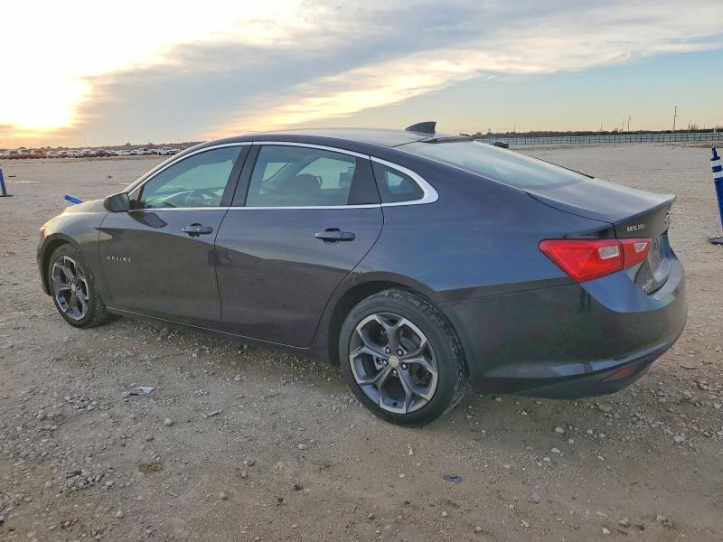 Photo 2 from auction – 2023 CHEVROLET MALIBU with VIN 1G1ZD5ST3PF180896
