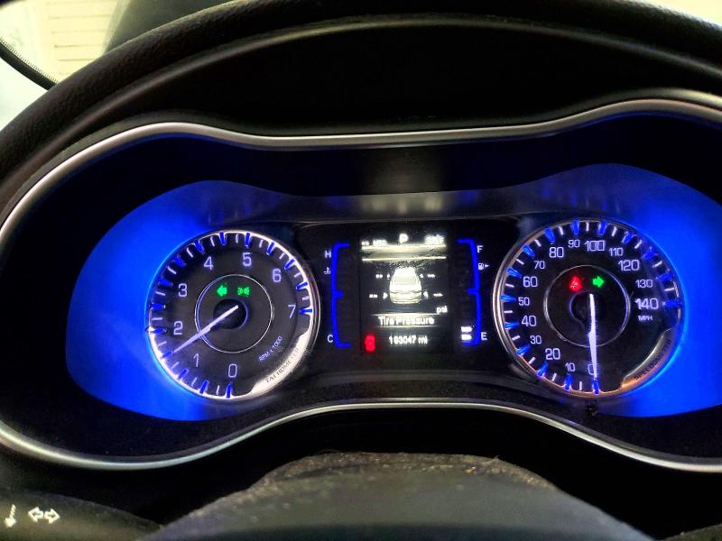 Photo 9 from auction – 2015 CHRYSLER 200 LIMITE with VIN 1C3CCCAB9FN563554