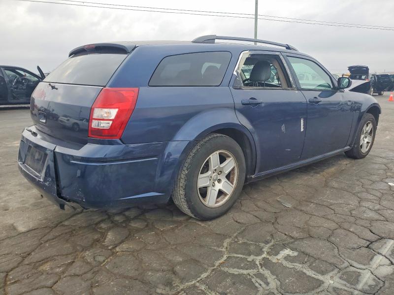 Photo 3 from auction – 2006 DODGE MAGNUM SXT with VIN 2D4FV47VX6H177053