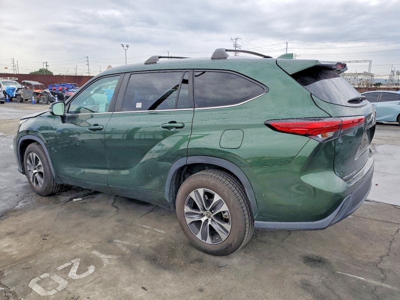 Photo 2 from auction – 2023 TOYOTA HIGHLANDER with VIN 5TDKARAH9PS520266
