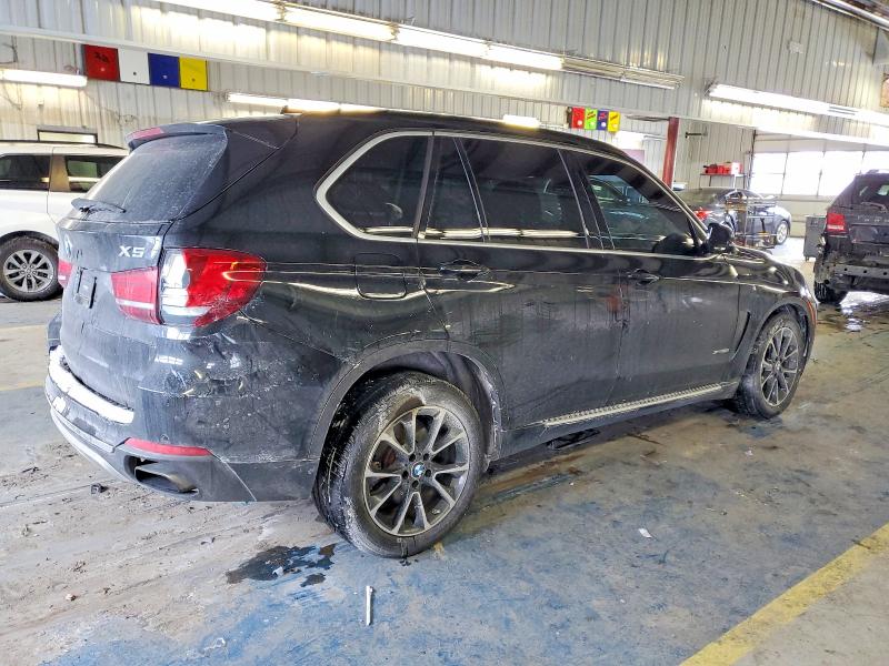 Photo 3 from auction – 2016 BMW X5 XDRIVE5 with VIN 5UXKR6C5XG0J80816