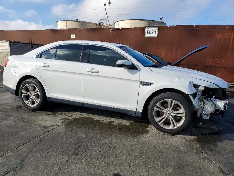 Photo 4 from auction – 2018 FORD TAURUS SEL with VIN 1FAHP2E83JG119166
