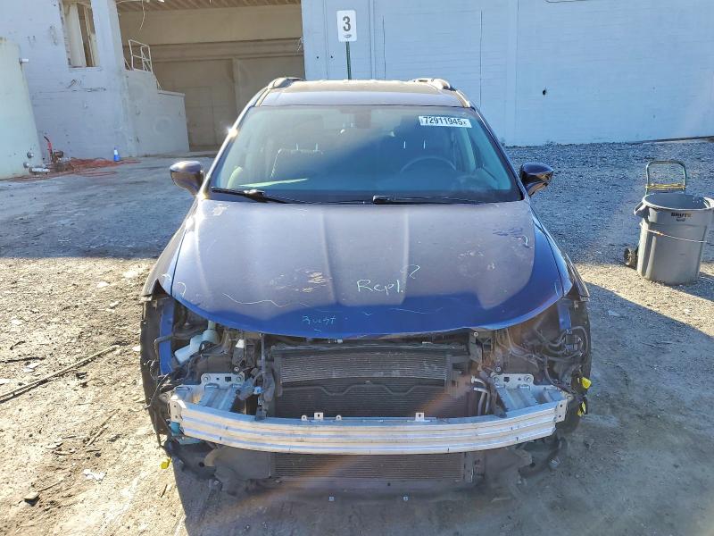 Photo 5 from auction – 2017 CHRYSLER PACIFICA with VIN 2C4RC1BG9HR823350