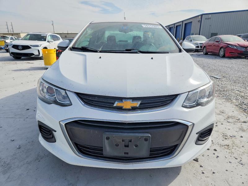 Photo 5 from auction – 2018 CHEVROLET SONIC LT with VIN 1G1JD5SH2J4105067