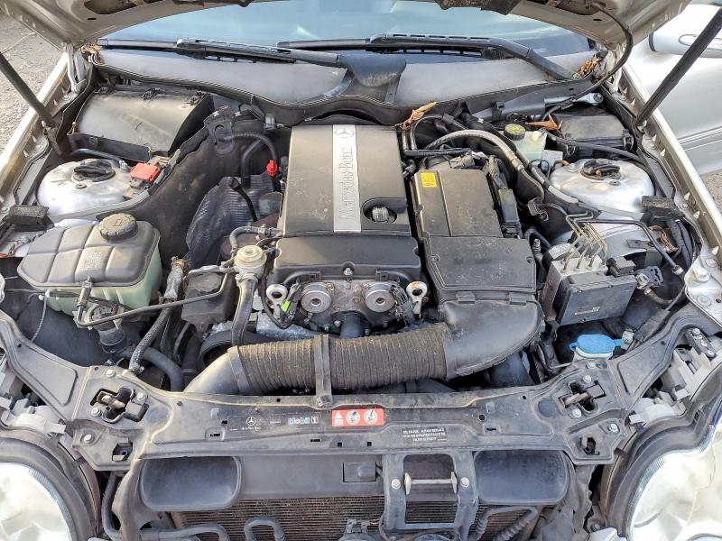Photo 11 from auction – 2005 MERCEDES-BENZ C with VIN WDBRF40J75F705886