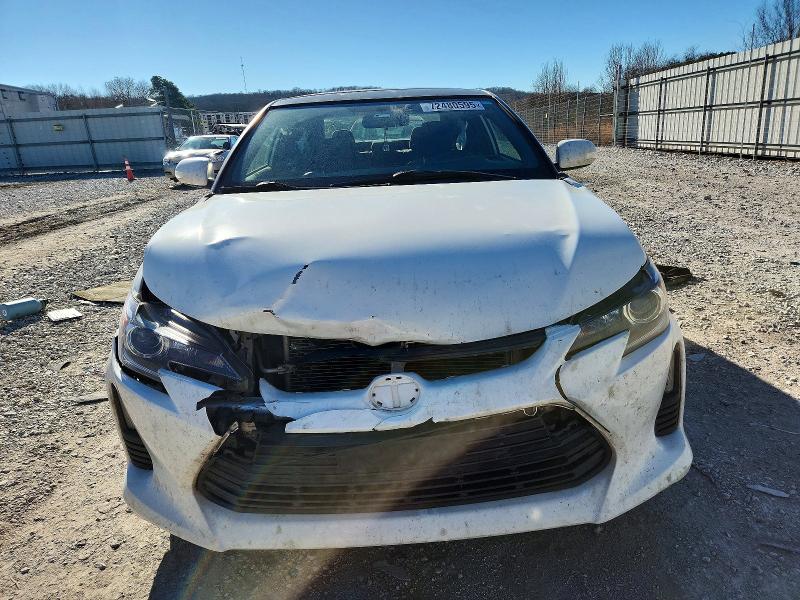 Photo 5 from auction – 2014 TOYOTA SCION TC with VIN JTKJF5C76E3087961