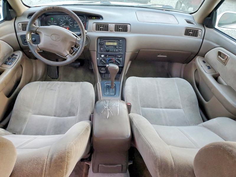 Photo 8 from auction – 1999 TOYOTA CAMRY LE with VIN JT2BG22K7X0337475