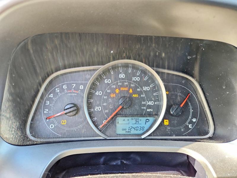 Photo 9 from auction – 2015 TOYOTA RAV4 with VIN 2T3RFREV0FW318316
