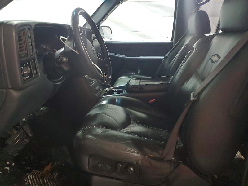 Photo 7 from auction – 2002 CHEVROLET AVALANCHE with VIN 3GNEK13T82G352292