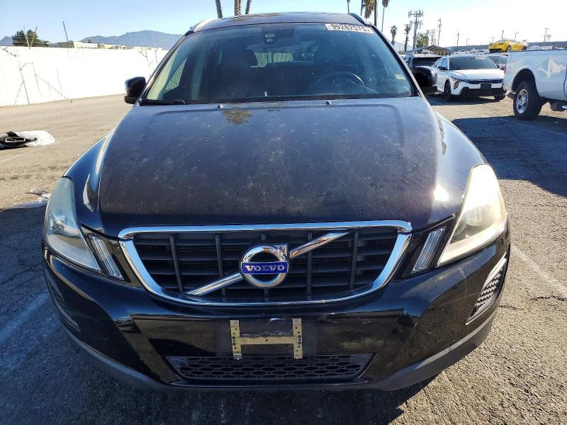 Photo 5 from auction – 2011 VOLVO XC60 with VIN YV4940DL9B2218555