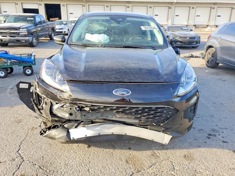 Photo 5 from auction – 2022 FORD ESCAPE SE with VIN 1FMCU9G6XNUA72237