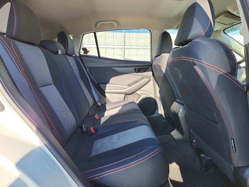 Photo 10 from auction – 2018 SUBARU CROSSTREK with VIN JF2GTABC9JH257634