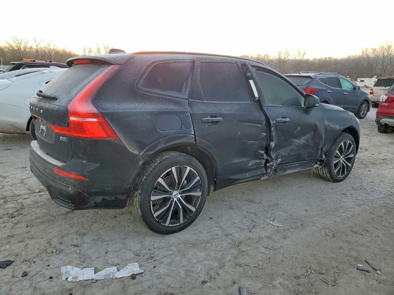 Photo 3 from auction – 2025 VOLVO XC60 PLUS with VIN YV4M12RC0S1209451
