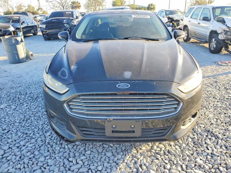 Photo 5 from auction – 2014 FORD FUSION SE with VIN 3FA6P0HD3ER137007