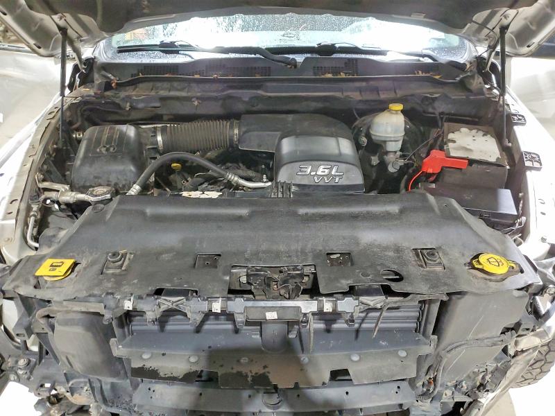 Photo 11 from auction – 2013 RAM 1500 ST with VIN 3C6JR6DGXDG515231