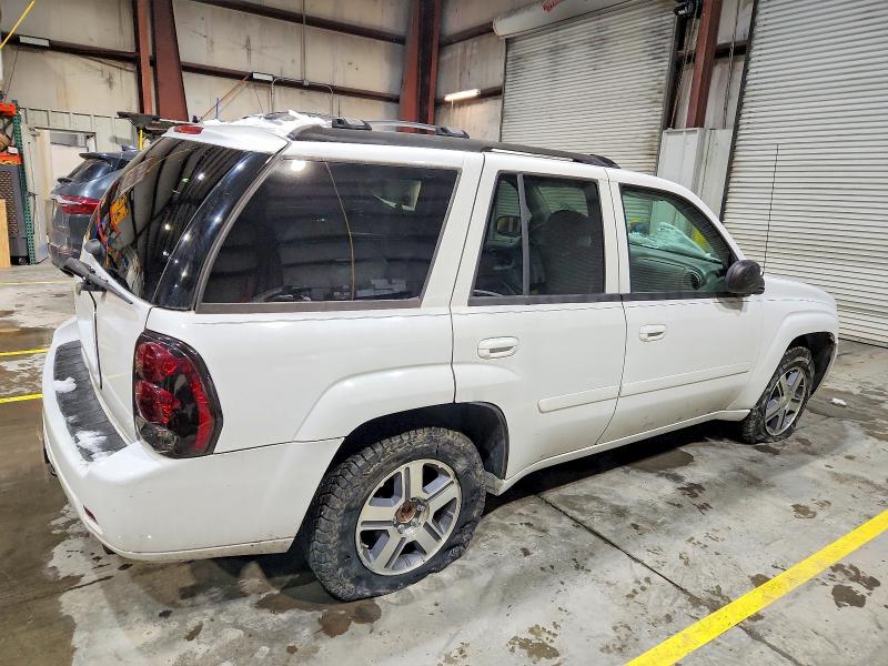 Photo 3 from auction – 2007 CHEVROLET TRAILBLAZE with VIN 1GNDT13S772217840