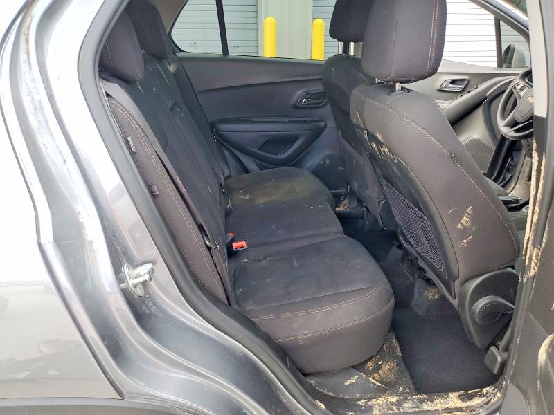 Photo 11 from auction – 2020 CHEVROLET TRAX LS with VIN 3GNCJNSB4LL174240