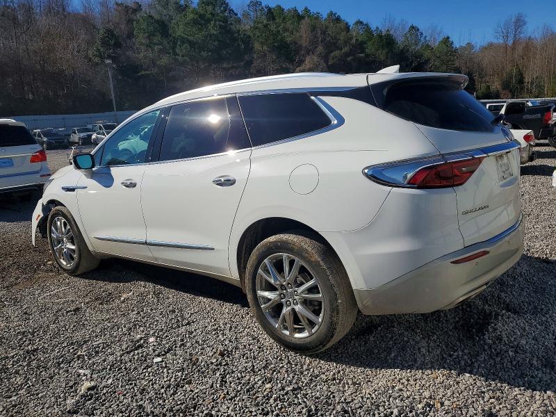 Photo 2 from auction – 2023 BUICK ENCLAVE with VIN 5GAERBKW2PJ197798