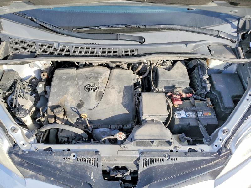 Photo 12 from auction – 2020 TOYOTA SIENNA L with VIN 5TDZZ3DC9LS030098