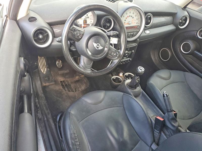 صورة رقم 8 من المزاد - 2011 MINI COOPER S C مع VIN WMWZG3C54BTY30328