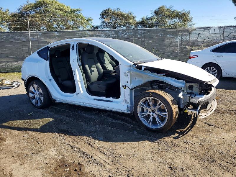 Photo 4 from auction – 2024 TESLA MODEL Y with VIN 7SAYGDEE5RA256272