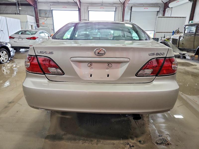 Photo 6 from auction – 2002 LEXUS ES 300 with VIN JTHBF30G025008500