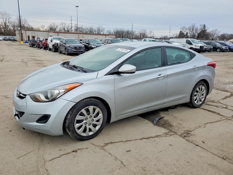 HYUNDAI ELANTRA GL 2012 with VIN 5NPDH4AE9CH061981 - Photo from auction