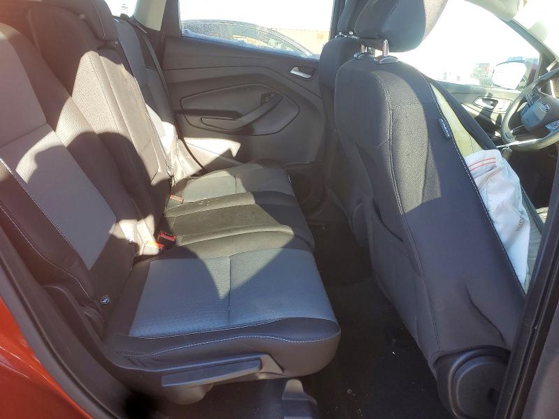 Photo 10 from auction – 2019 FORD ESCAPE SE with VIN 1FMCU0GD9KUA53040