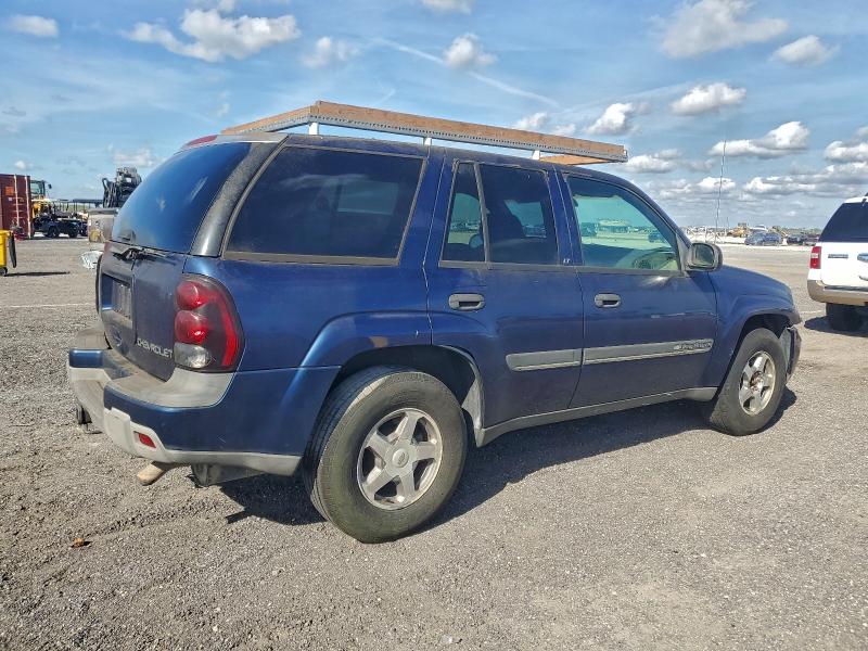 Photo 3 from auction – 2002 CHEVROLET TRAILBLAZE with VIN 1GNDT13S522462015