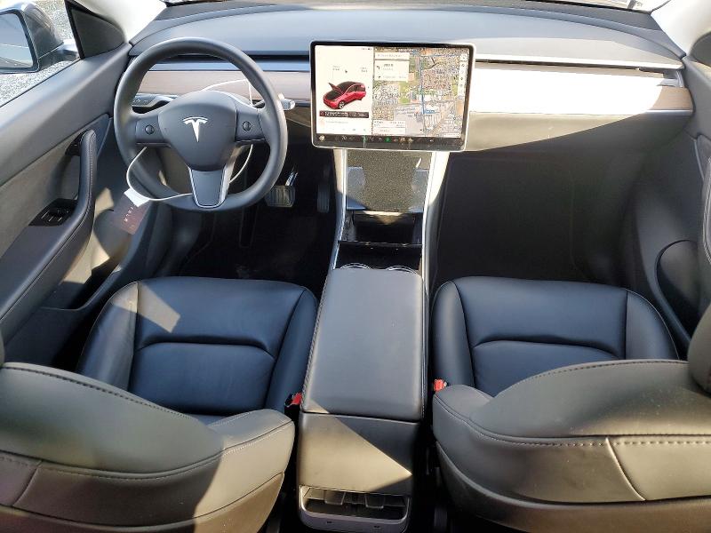 Photo 8 from auction – 2020 TESLA MODEL Y with VIN 5YJYGDEE1LF010083