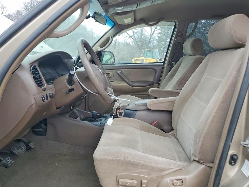 Photo 7 from auction – 2004 TOYOTA SEQUOIA LI with VIN 5TDBT44A04S232644