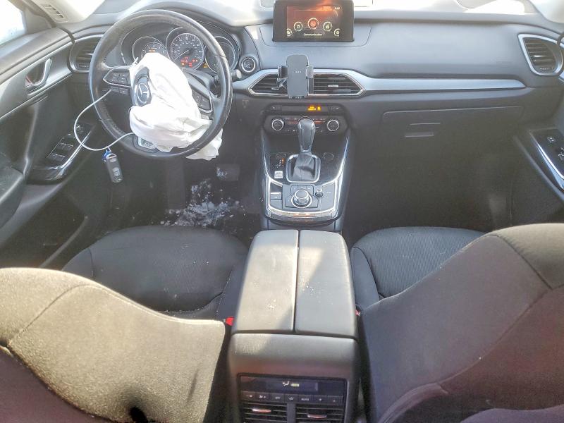 Photo 8 from auction – 2017 MAZDA CX-9 SPORT with VIN JM3TCBBY4H0137657