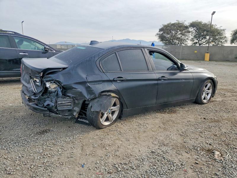 Photo 3 from auction – 2013 BMW 328 I SULE with VIN WBA3C1C56DF436532
