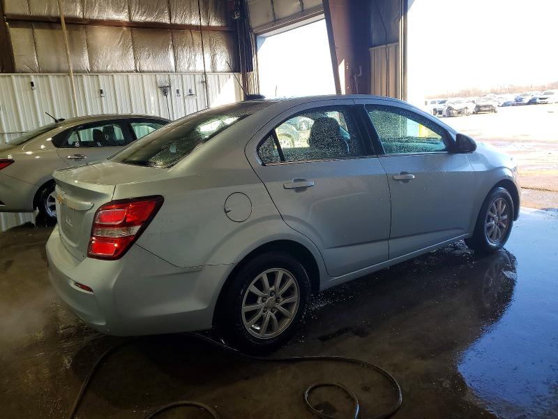 Photo 3 from auction – 2017 CHEVROLET SONIC LT with VIN 1G1JD5SH2H4154456