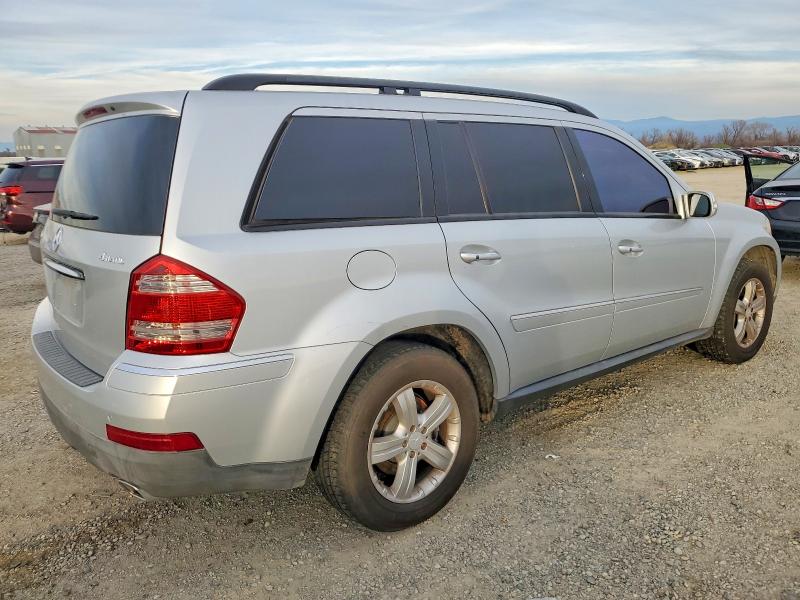 Photo 3 from auction – 2008 MERCEDES-BENZ GL 450 4MA with VIN 4JGBF71E68A348641
