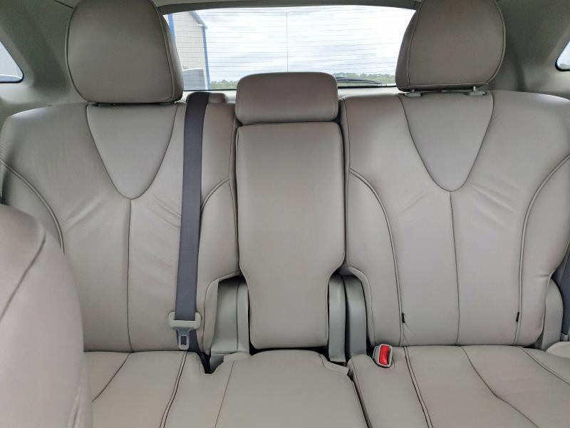 Photo 10 from auction – 2010 TOYOTA VENZA with VIN 4T3BK3BB6AU040468