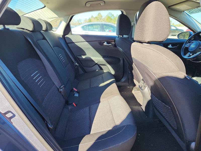 Photo 10 from auction – 2020 KIA FORTE EX with VIN 3KPF54AD1LE142602