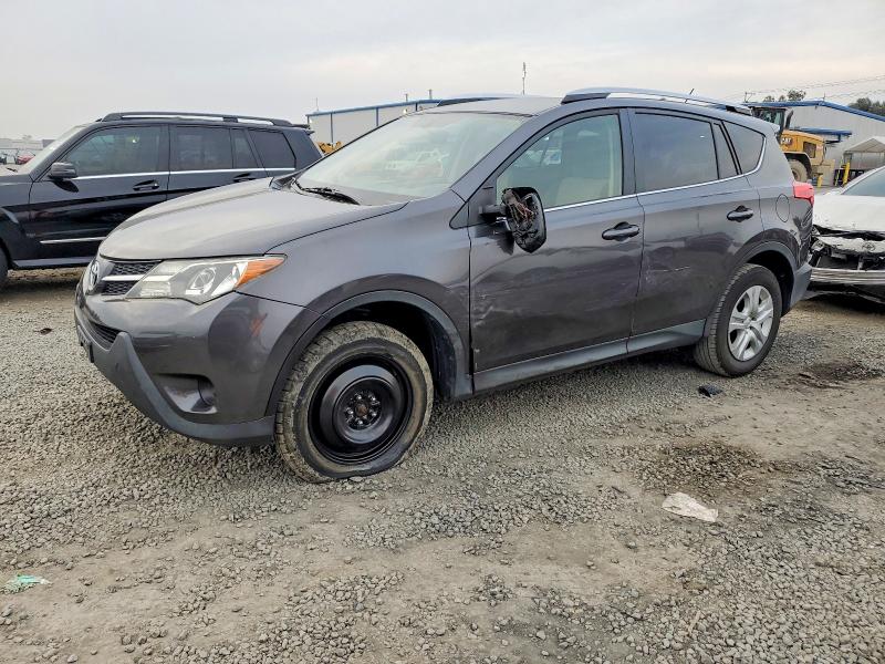 TOYOTA RAV4 LE 2014 with VIN JTMZFREV3EJ002776 - Photo from auction