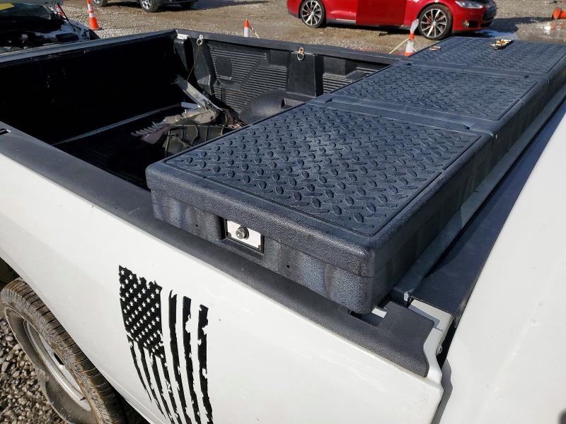 Photo 10 from auction – 2016 RAM 1500 ST with VIN 3C6JR6DT4GG257533