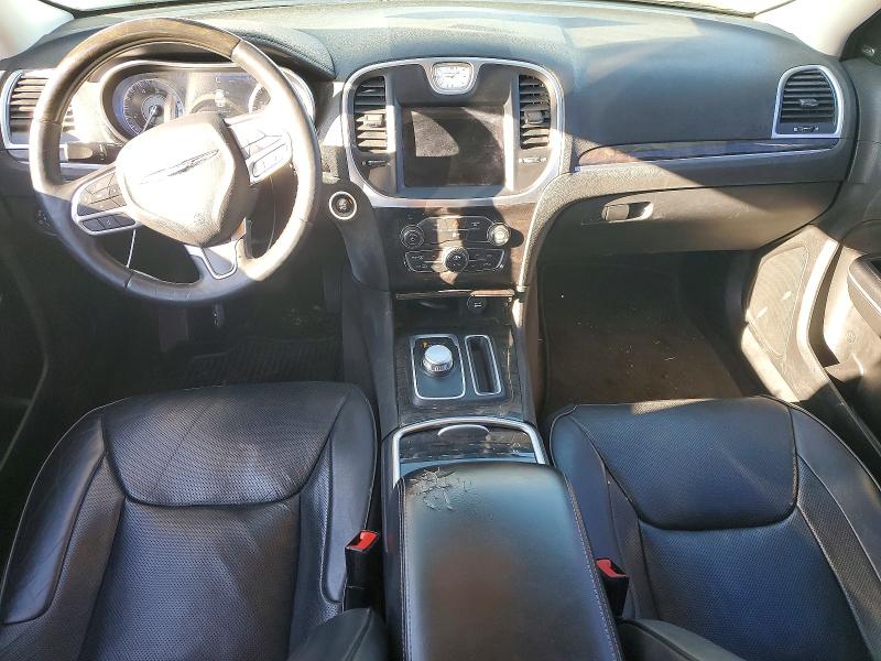 Photo 8 from auction – 2017 CHRYSLER 300C with VIN 2C3CCAEG4HH667729